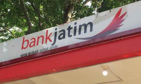 Bank Jatim Bersinergi Dengan BPJS TK Salurkan Dana CSR Rp1,1 Miliar