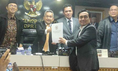 Effendi Simbolon Dilaporkan ke MKD DPR