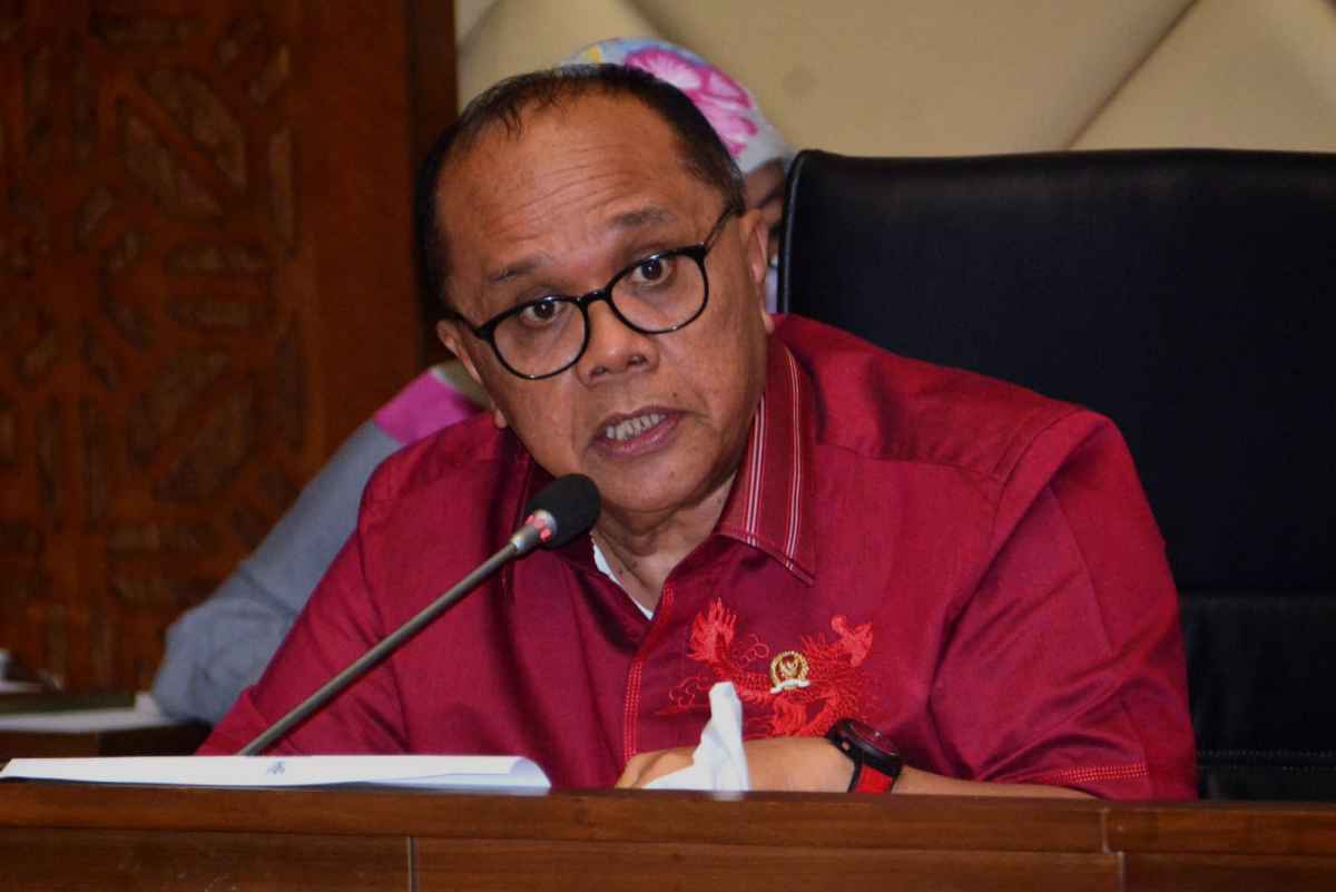 MKD DPR Tegaskan Perayaan Ultah Puan di Paripurna Merupakan Aksi Spontanitas Semata MKD DPR Tegaskan Perayaan Ultah Puan di Paripurna Merupakan Aksi Spontanitas Semata
