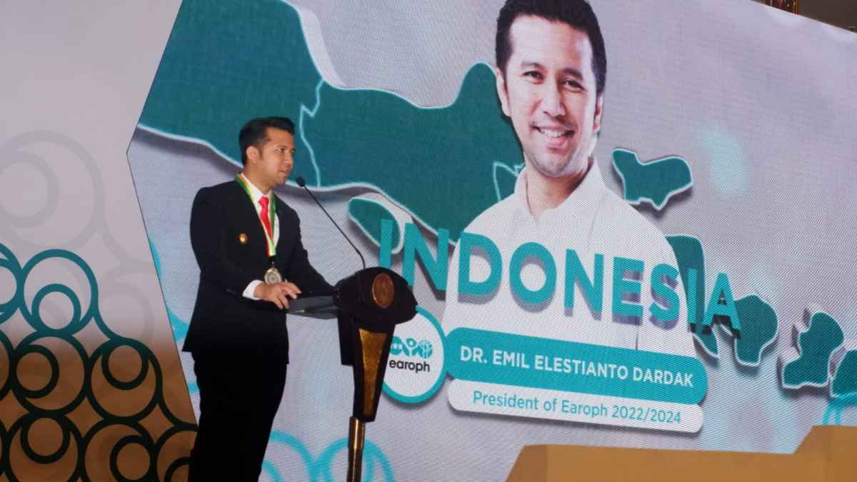 Jadi Presiden EAROPH, Emil Dardak: Membangun Ekonomi Daerah Berbasis Ramah Lingkungan Jadi Presiden EAROPH, Emil Dardak: Membangun Ekonomi Daerah Berbasis Ramah Lingkungan