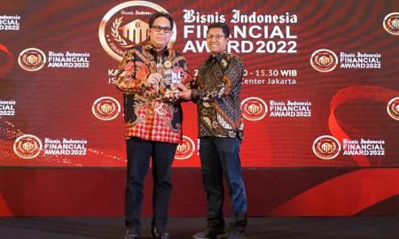 Kinerja Tumbuh Positif, Bank DKI Raih Bisnis Indonesia Financial Award 2022