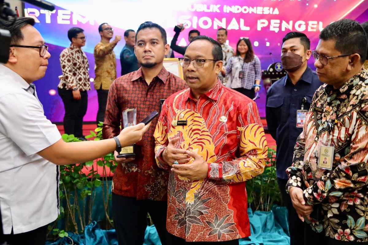 Sekretariat Jenderal DPD RI Raih JDIHN Award Tahun 2022 Sekretariat Jenderal DPD RI Raih JDIHN Award Tahun 2022