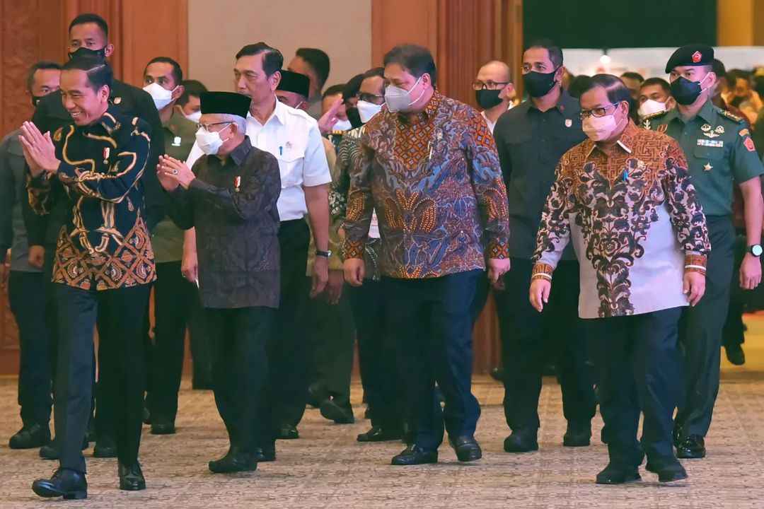 Pangkas Perizinan, Pengamat: Investor Harus Dipermudah Jalankan Usaha Pangkas Perizinan, Pengamat: Investor Harus Dipermudah Jalankan Usaha