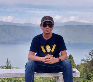 Pengamat Dukung Kebijakan Erick Thohir Beri Kesempatan Perempuan dan Millenial Berkiprah di BUMN Pengamat sosial dan aktivis 98, Simson Simajuntak/Foto: Dok Pribadi