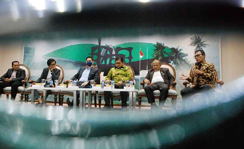 Masinton: Maju Capres Jangan hanya Modal Syahwat Berkuasa Masinton: Maju Capres Jangan hanya Modal Syahwat Berkuasa