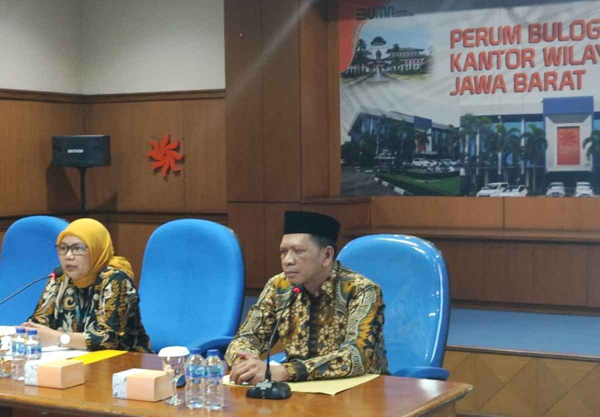 Jelang Ramadhan, Senator Asep Hidayat Minta Bulog Cegah Gejolak Pangan Jelang Ramadhan, Senator Asep Hidayat Minta Bulog Cegah Gejolak Pangan