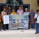 Senator Asal Kepri Serahkan Bantuan Untuk Korban Longsor di Serasan Senator Asal Kepri Serahkan Bantuan Untuk Korban Longsor di Serasan