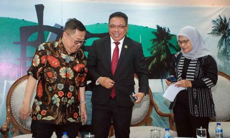 Diskusi Forum Legislasi dengan tema "Urgensi Revisi UU Perlindungan Konsumen"