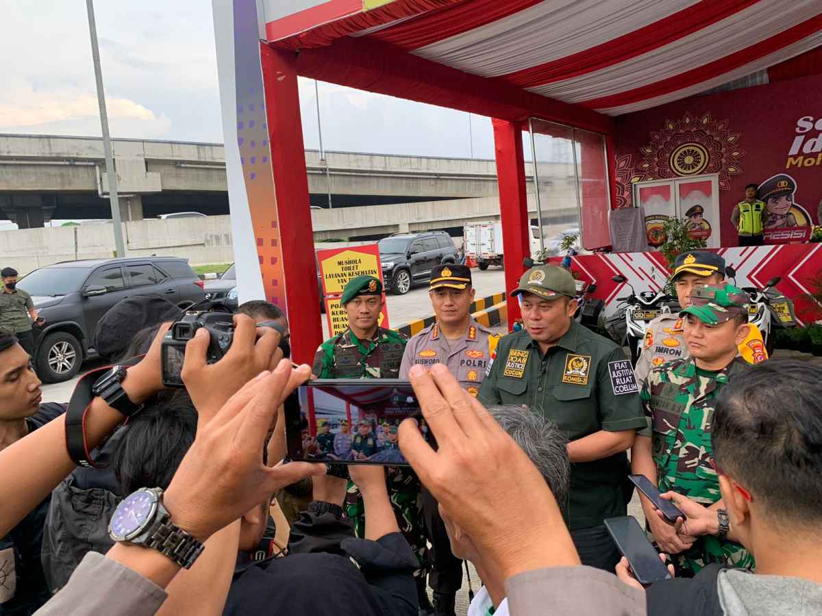 Arus Mudik-Balik Lancar, Komisi III DPR Apresiasi Kinerja Polri Arus Mudik-Balik Lancar, Komisi III DPR Apresiasi Kinerja Polri