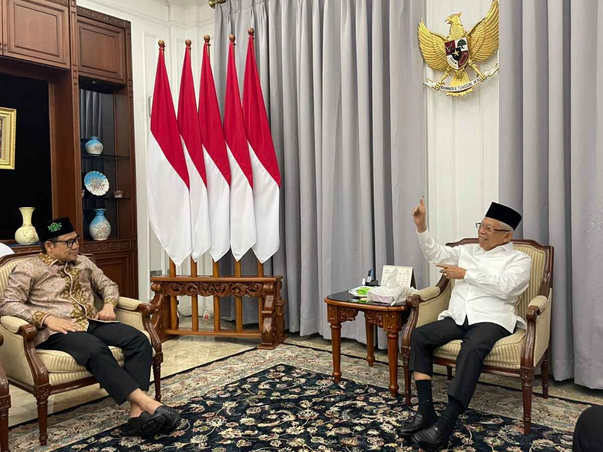 Minta Masukan dan Saran, Cak Imin Kunjungi KH Ma'ruf Amin Minta Masukan dan Saran, Cak Imin Kunjungi KH Ma'ruf Amin