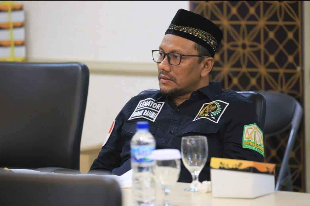 Syech Fadhil DPD RI Sebut Pengembalian Bank Konvensional di Aceh Cara Berpikir yang Salah Syech Fadhil DPD RI Sebut Pengembalian Bank Konvensional di Aceh Cara Berpikir yang Salah