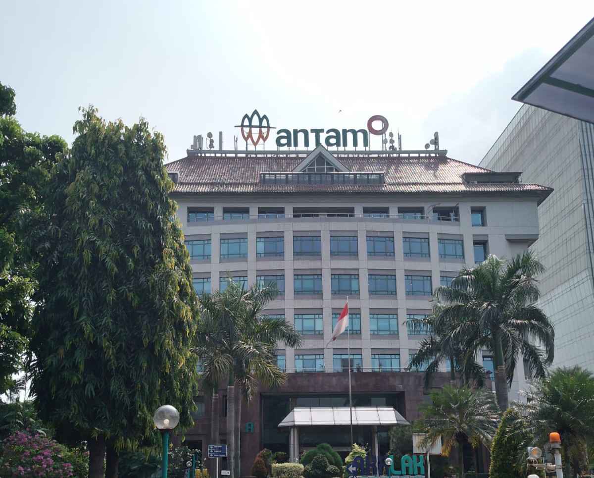 Antam Akan Bagikan Dividen Tunai Rp1,9 Triliun Antam Akan Bagikan Dividen Tunai Rp1,9 Triliun