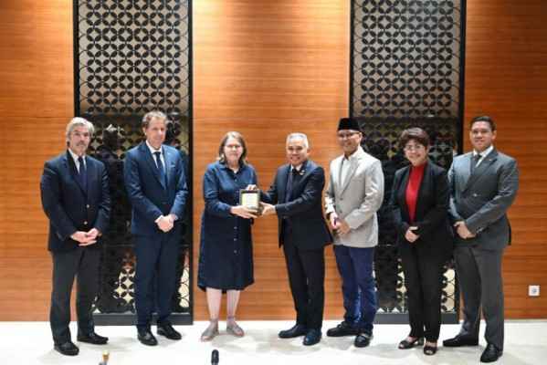 Parlemen Indonesia Yakinkan UE, BKSAP: Angka Deforestasi Telah Berkurang Parlemen Indonesia Yakinkan UE, BKSAP: Angka Deforestasi Telah Berkurang