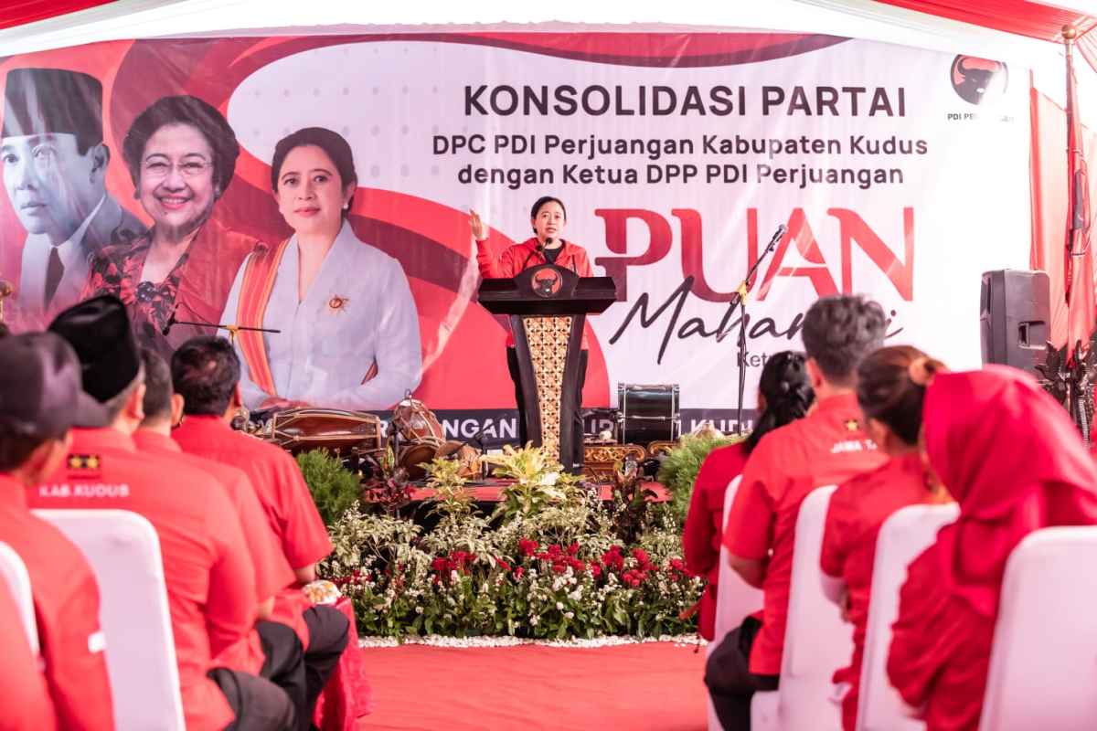 Puan Pimpin Konsolidasi Kader PDIP Menangkan Ganjar di Kudus Puan Pimpin Konsolidasi Kader PDIP Menangkan Ganjar di Kudus
