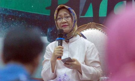 Dialektika Demokrasi Dengan Tema "Polemik Penundaan Pilkada 2024"
