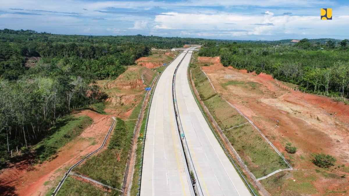 JPB Targetkan Tol Probowangi Tahap I Selesai 2024 JPB Targetkan Tol Probowangi Tahap I Selesai 2024
