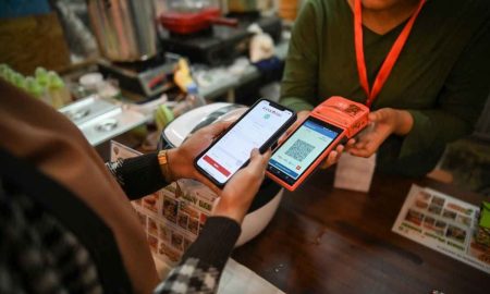 Hasil Survei APJII 2025: Hanya 14,95 Persen, Masyarakat Pakai Internet Untuk Transaksi Online