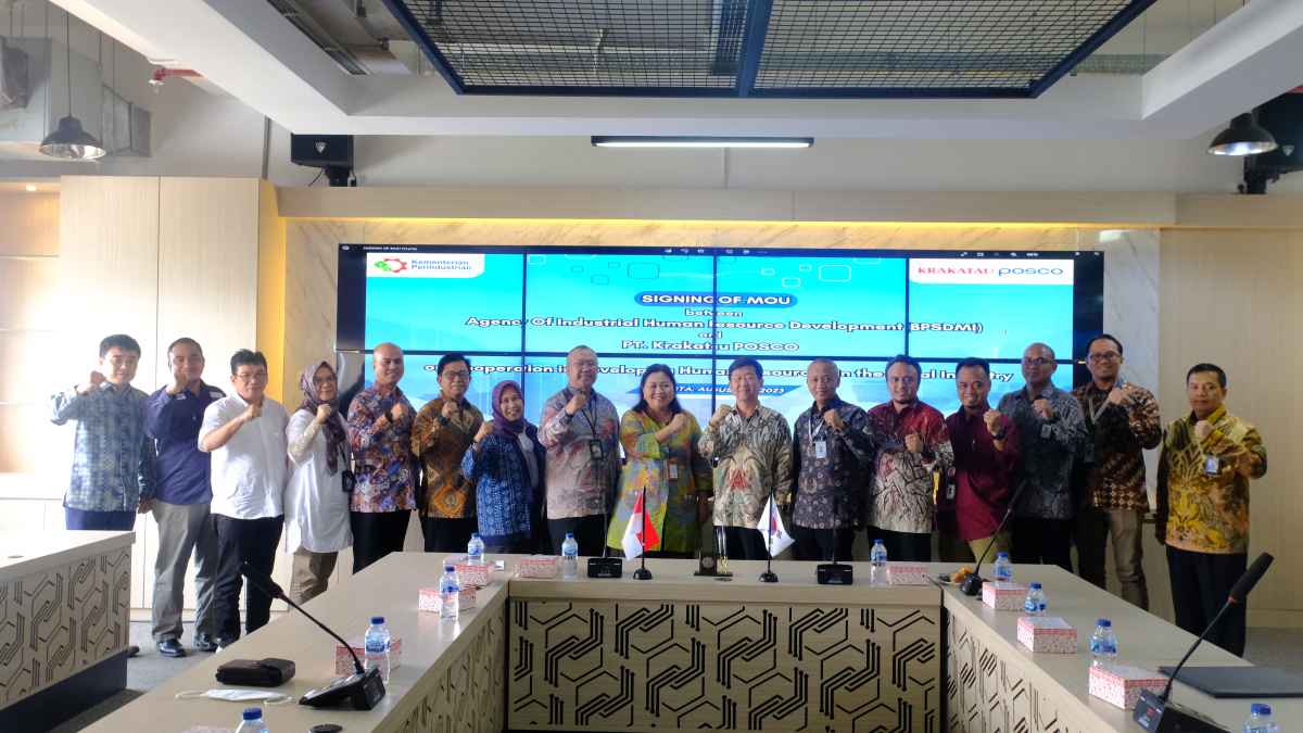 Krakatau Posco Bersinergi Dengan BPSDMI Kemenperin Genjot Mutu SDM Baja Krakatau Posco Bersinergi Dengan BPSDMI Kemenperin Genjot Mutu SDM Baja