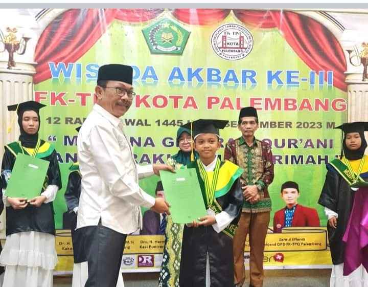 Hadiri Wisuda FK-TPQ Kota Palembang, Caleg PKB Dorong Berantas Buta Aksara Al Quran Hadiri Wisuda FK-TPQ Kota Palembang, Caleg PKB Dorong Berantas Buta Aksara Al Quran