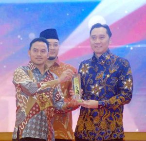 Wakil Ketua DPR Sufmi Dasco Ahmad Raih KWP Award 2023