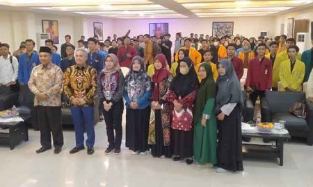Bang HT Ingatkan Gen Z Agar Hati-Hati Terkait Tawaran Pinjol