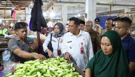 Perumda NKR Diminta Tekan Harga Pangan, Pj Bupati Tangerang: Inflasi Masih Terjaga