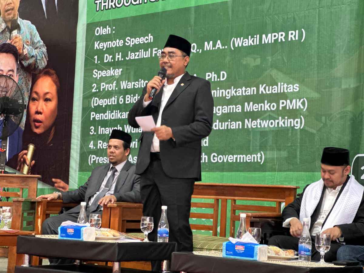 Jazilul Fawaid: Santri Memiliki Kapasitas sebagai Pemimpin Bangsa Jazilul Fawaid: Santri Memiliki Kapasitas sebagai Pemimpin Bangsa
