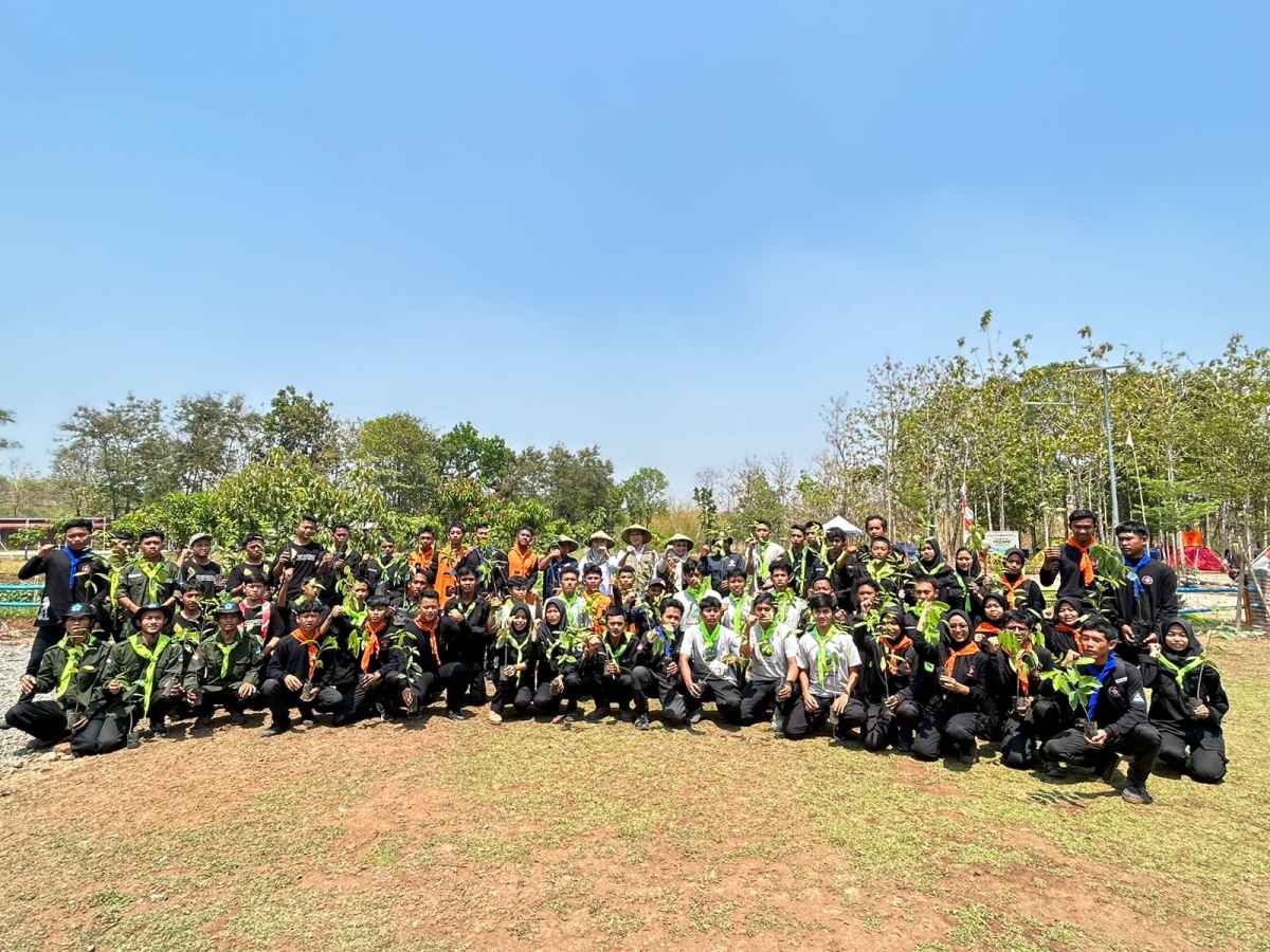 Ratusan Remaja Hadiri Camping Perubahan Iklim di Pesantren Ekologi Al-Mizan Ratusan Remaja Hadiri Camping Perubahan Iklim di Pesantren Ekologi Al-Mizan