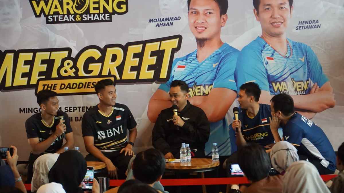 Puncak Acara Waroeng Open Ditutup Dengan Eksibisi Hendra/Ahsan melawan Bagas/Fikri