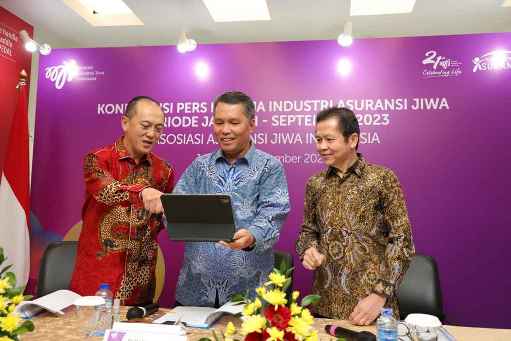 Kuartal III 2023, Pendapatan Industri Asuransi Jiwa Tembus Rp162,87 Triliun Kuartal III 2023, Pendapatan Industri Asuransi Jiwa Tembus Rp162,87 Triliun