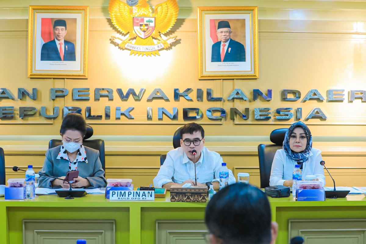 BULD DPD RI Pertanyakan Soal Perizinan Dan Pengawasan Usaha Tambang di Daerah BULD DPD RI Pertanyakan Soal Perizinan Dan Pengawasan Usaha Tambang di Daerah