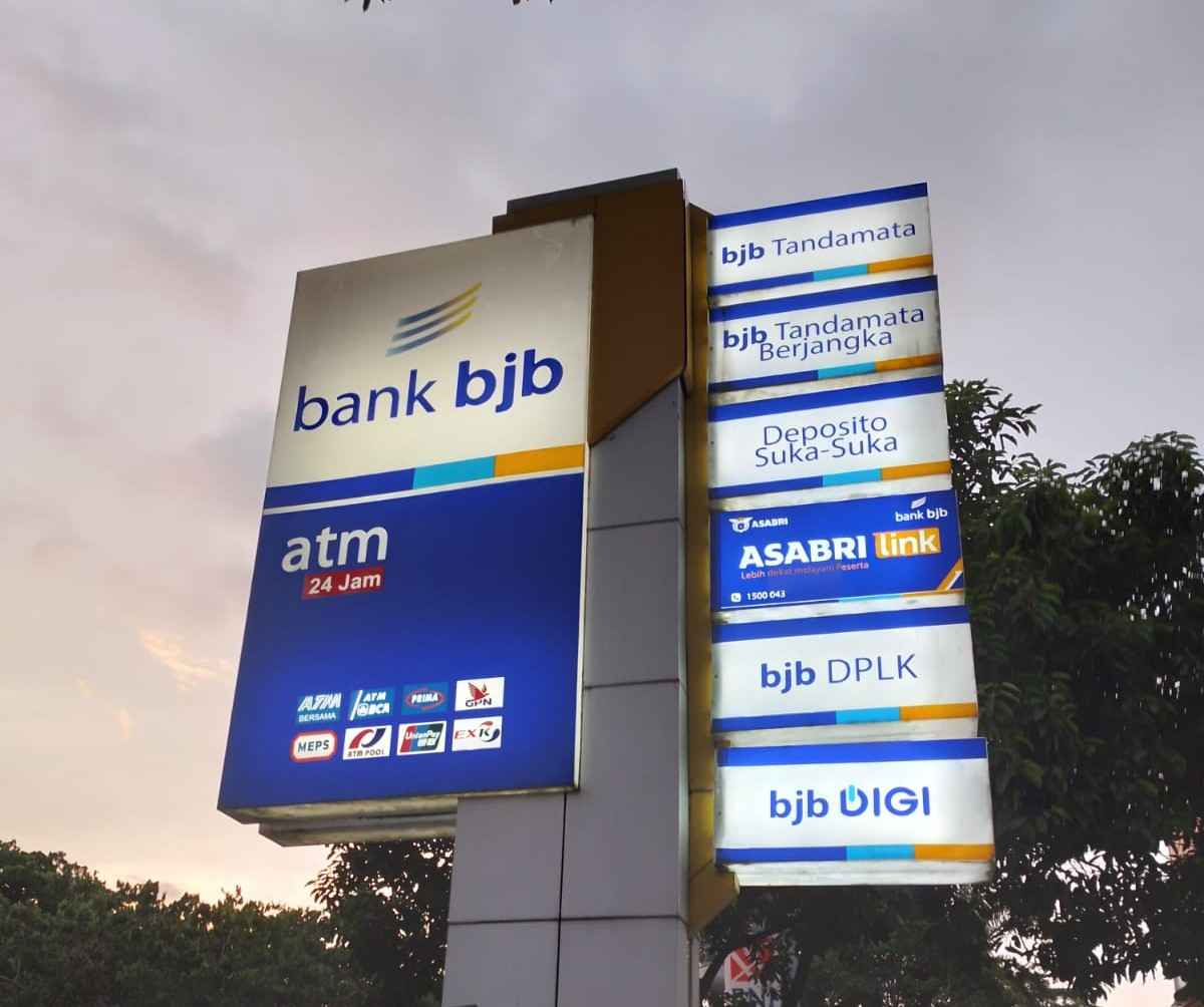 Bank BJB Syariah Raup Laba Rp 42 Miliar Pada Kuartal III 2023 Bank BJB Syariah Raup Laba Rp 42 Miliar Pada Kuartal III 2023
