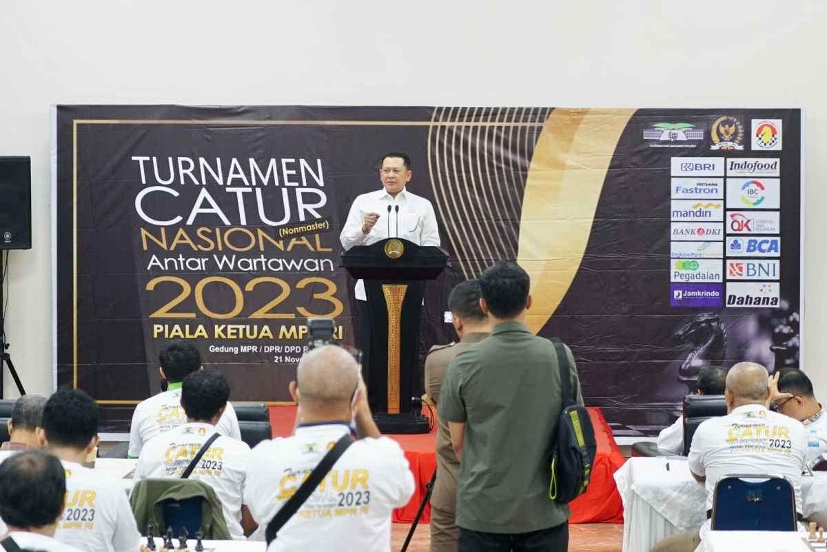 Ketua MPR RI Bamsoet Gelar Turnamen Catur Antar Wartawan Tingkat Nasional Ketua MPR RI Bamsoet Gelar Turnamen Catur Antar Wartawan Tingkat Nasional