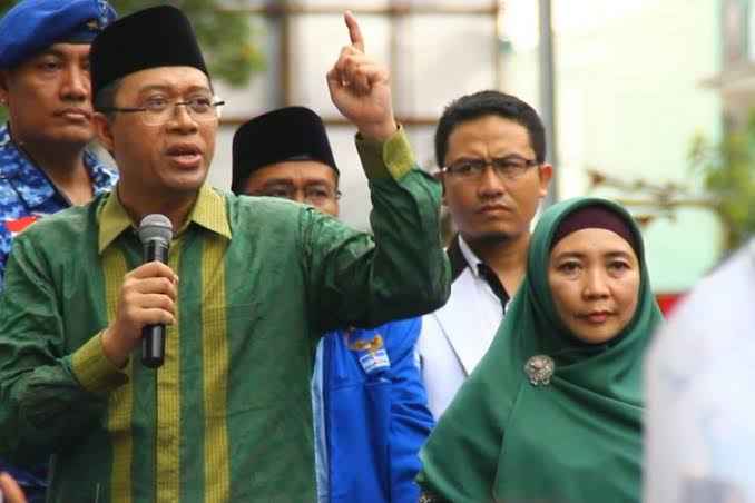 Sinyal Mantan Gubernur NTB Zulkieflimansyah Maju di Pilkda DKI Diamini Sekjen DPP PKS Sinyal Mantan Gubernur NTB Zulkieflimansyah Maju di Pilkda DKI Diamini Sekjen DPP PKS