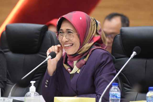 Naik Peringkat Skor PISA, Hetifah Sjaifudian Apresiasi Dedikasi Tenaga Pendidikan dan Orang Tua Naik Peringkat Skor PISA, Hetifah Sjaifudian Apresiasi Dedikasi Tenaga Pendidikan dan Orang Tua