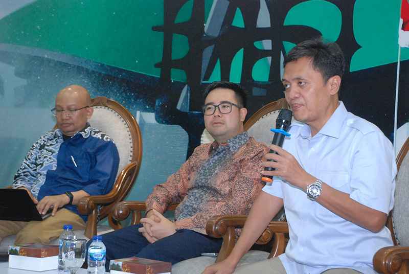RUU ITE Disahkan, DPR Pastikan Tak Ada Pasal Karet SARA RUU ITE Disahkan, DPR Pastikan Tak Ada Pasal Karet SARA