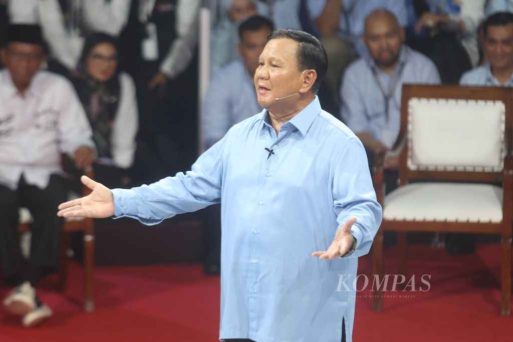 Tak Agresif Dalam Debat, Pengamat: Gaya Santai Prabowo Disukai Masyarakat Tak Agresif Dalam Debat, Pengamat: Gaya Santai Prabowo Disukai Masyarakat