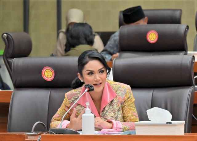 Kris Dayanti: Stok Vaksin Covid-19 Banyak dan Masih Gratis, Per Januari 2024 Berbayar