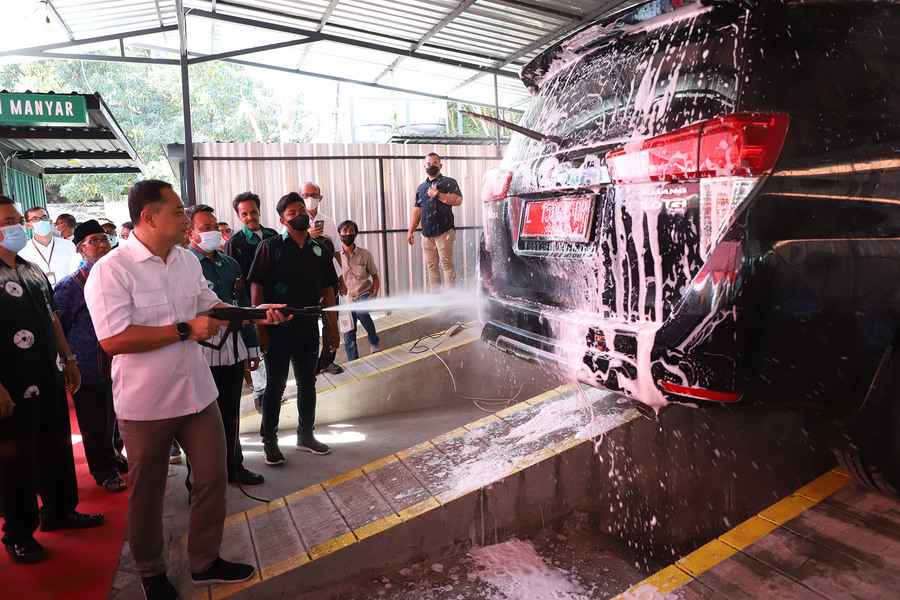 Dana Triliunan APBD Surabaya 2021-2023 Hanya Bisa Turunkan Kemiskinan 0,58%? Dana Triliunan APBD Surabaya 2021-2023 Hanya Bisa Turunkan Kemiskinan 0,58%?