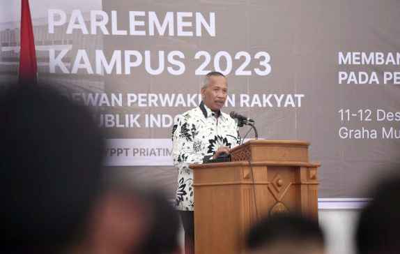 Di Era Teknologi Informasi, Pendidikan Politik Bagi Generasi Muda Perlu Ditingkatkan Di Era Teknologi Informasi, Pendidikan Politik Bagi Generasi Muda Perlu Ditingkatkan