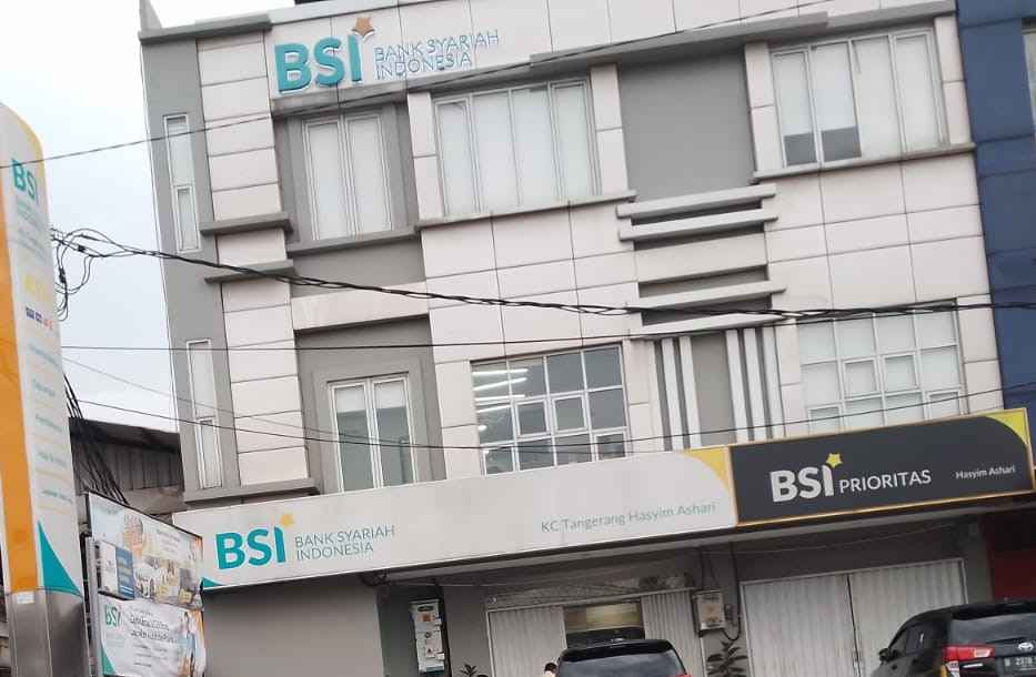 Lewat Aplikasi e-channel, BSI Bantu Sertifikasi Halal 1.000 UMKM