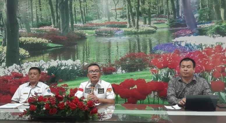Stefanus Liow Himpun Aspirasi Pengelolaan Lingkungan di Sulut Stefanus Liow Himpun Aspirasi Pengelolaan Lingkungan di Sulut