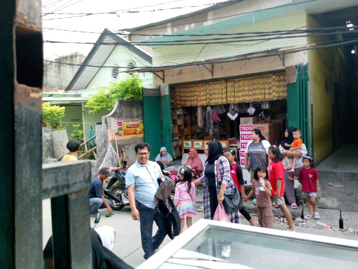 Temui Warga, Caleg DPR RI PKB Burhanuddin Saputu Terus Dapat Dukungan Suara Temui Warga, Caleg DPR RI PKB Burhanuddin Saputu Terus Dapat Dukungan Suara