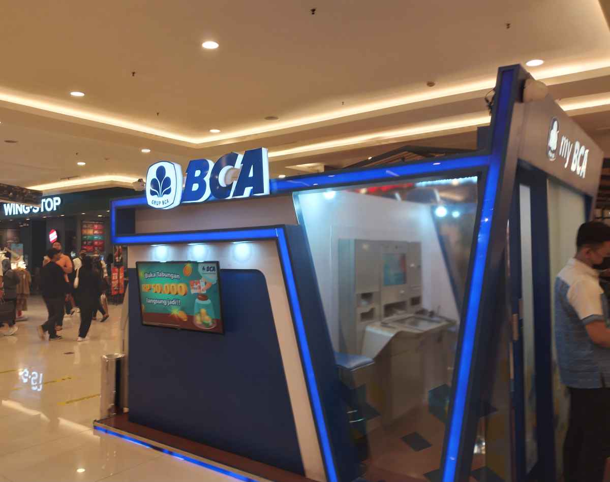 Dorong SDM Unggul, BCA Kucurkan Beasiswa Untuk 700 Mahasiswa Dorong SDM Unggul, BCA Kucurkan Beasiswa Untuk 700 Mahasiswa