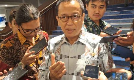 Lindungi Nasabah, OJK Ingatkan Bank Digital Berbunga Tinggi