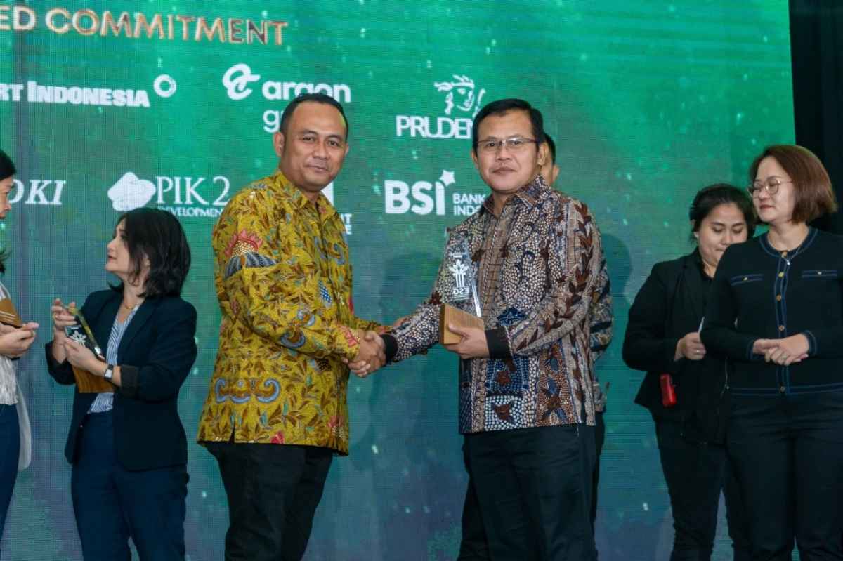 Konsisten Terapkan Prinsip ESG, Bank DKI Raih Penghargaan ESG Recognized Commitment Konsisten Terapkan Prinsip ESG, Bank DKI Raih Penghargaan ESG Recognized Commitment