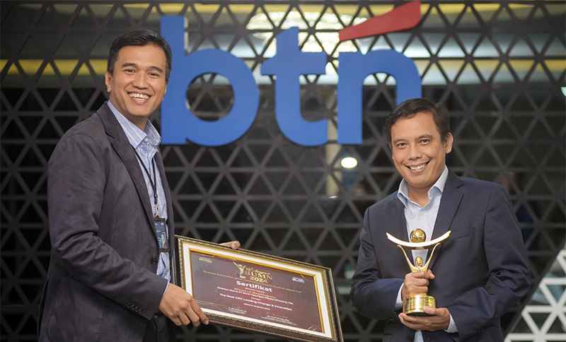 Dirut BTN Raih Penghargaan The Best CEO Leading Change Innovation