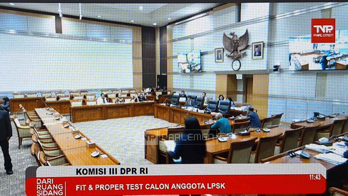 Komisi III DPR 'Fit And Proper Test' 14 Calon Anggota LPSK