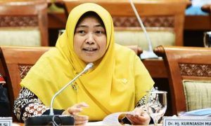 DPR: Pemerintah Harus Permudah Kiriman Barang PMI untuk Lebaran Keluarga di Indonesia