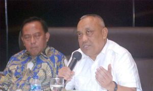 Dialektika Demokrasi Dengan tema "Antisipasi Maraknya Jemaah Haji dan Umroh Tanpa Visa Haji"